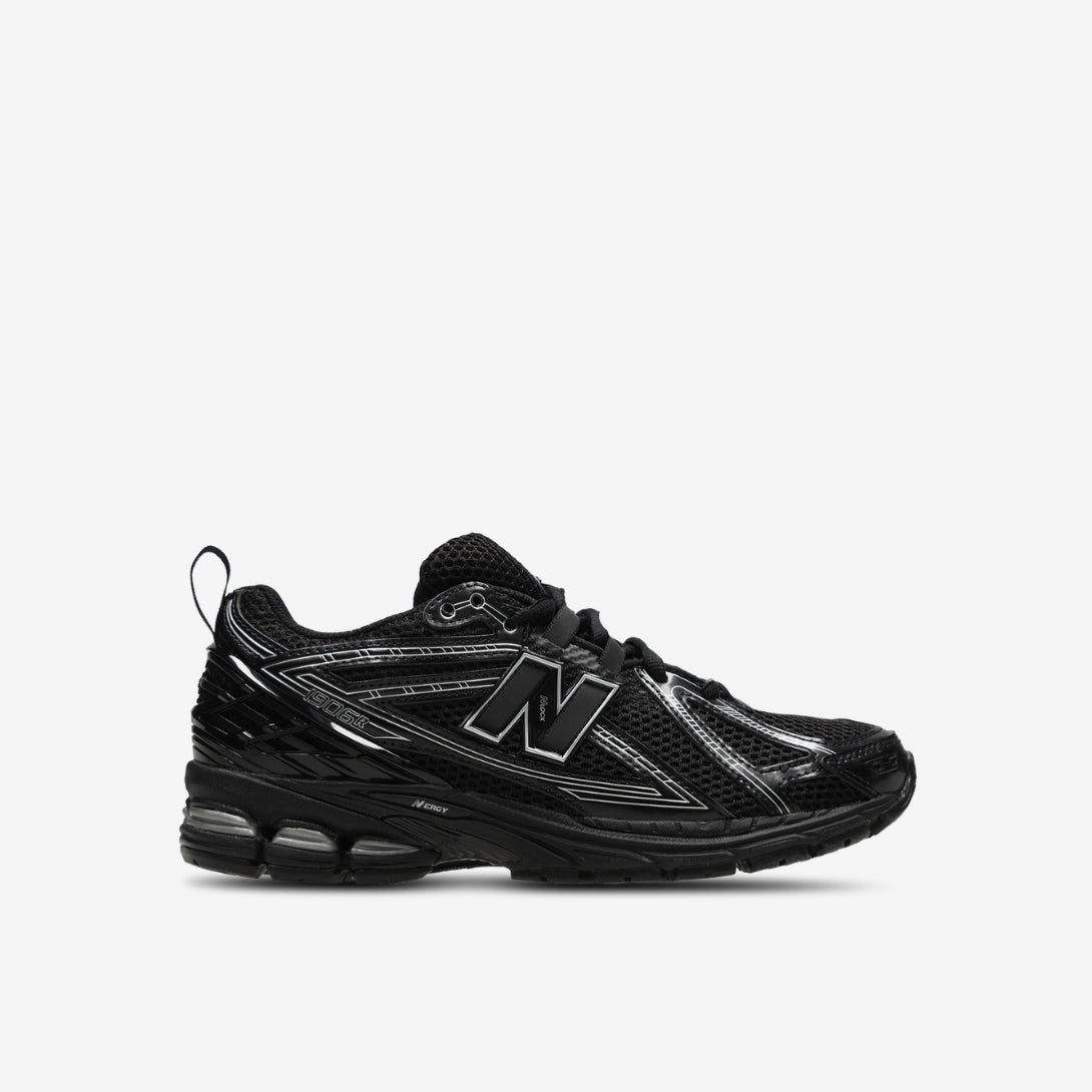 New Balance 1906R disponible chez Wavekickz