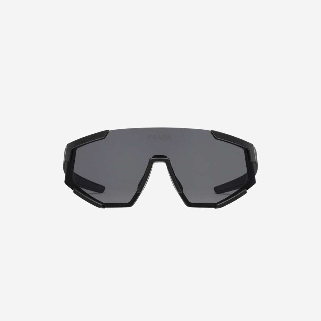 Lunette de soleil Prada disponible chez Wavekickz