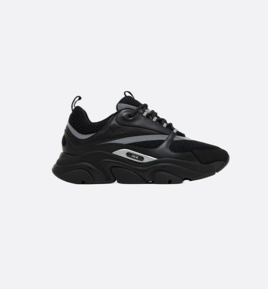 Dior B22 disponible chez Wavekickz