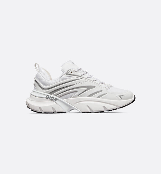 Dior B44 disponible chez Wavekickz