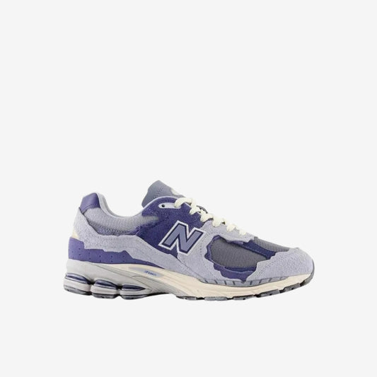 New Balance 2002R disponible chez Wavekickz