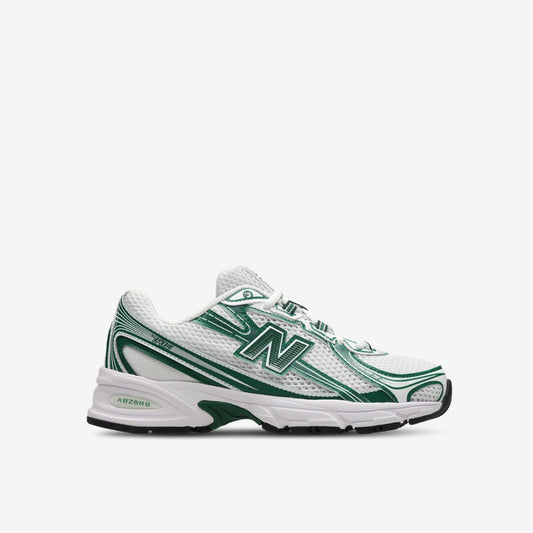 New Balance 740 disponible chez Wavekickz