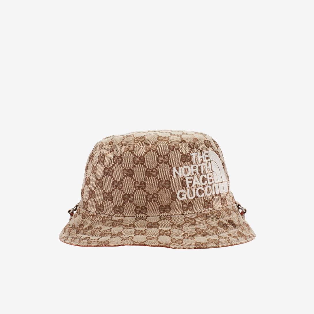 Bob Gucci Réverssible disponible chez Wavekickz