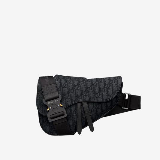 Sac à Bandoulières Dior disponible chez Wavekickz