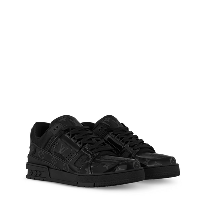 Louis Vuitton Trainer disponible chez Wavekickz