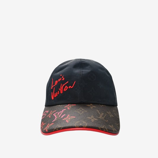 Casquette Louis Vuitton disponible chez Wavekickz