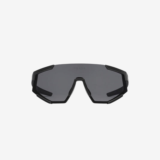 Lunette de soleil Prada disponible chez Wavekickz