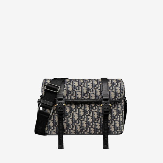Sac à Bandoulières Dior disponible chez Wavekickz